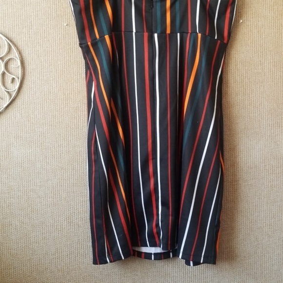 Black Stripped Dress size L - Picture 7 of 7